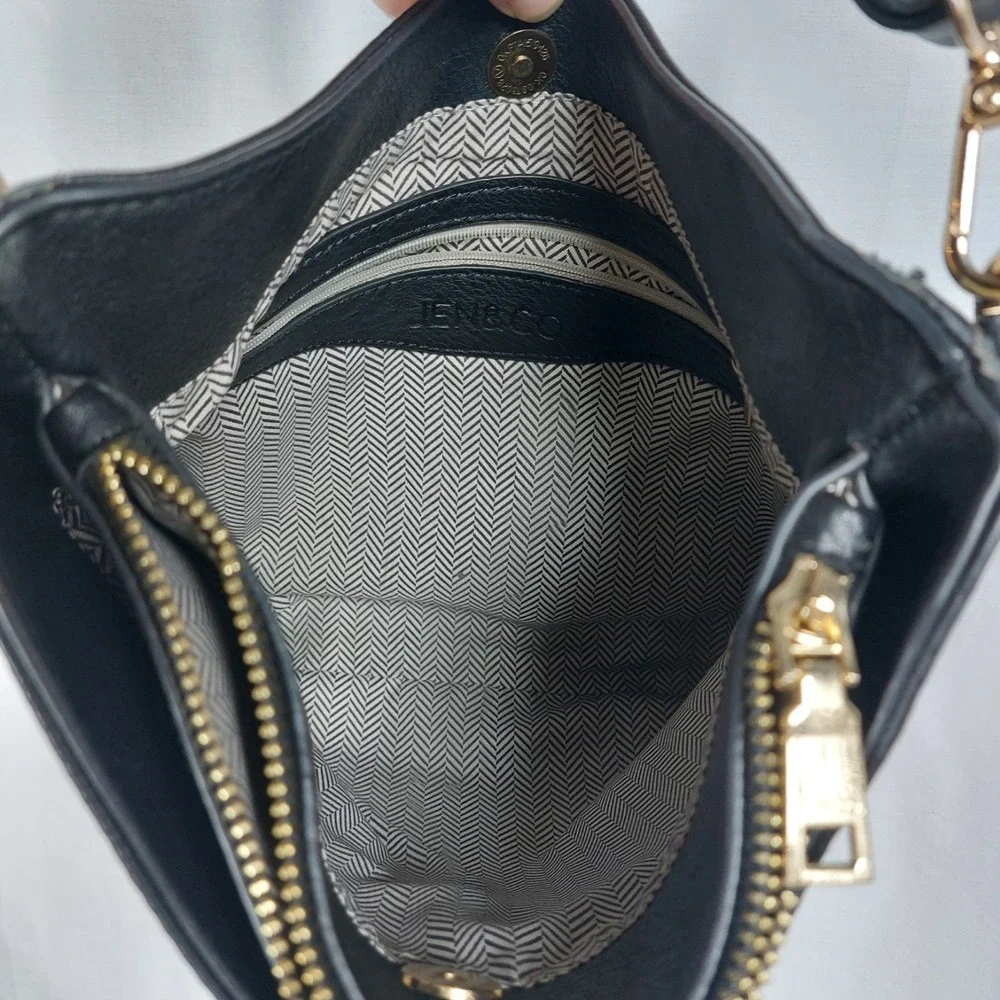 Jen &‎ Co Vegan Crossbody Bag Purse Black Adjustable Strap Organize *READ